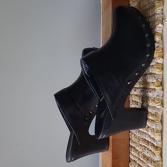 Dansko Rae Clogs EUC Sz 36/US 5.5/8.75" - Picture 3 of 9